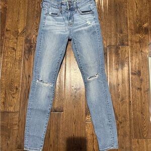 Women's American Eagle Distressed Jeans